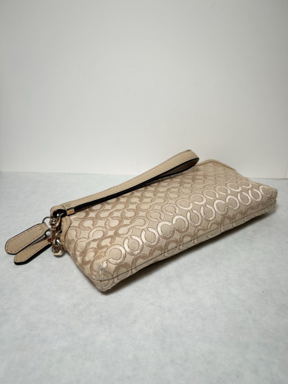 Coach Madison Op Art Double Zip Wallet Wristlet (Style No. F51221) Gold/Tan Tone - Picture 4 of 11